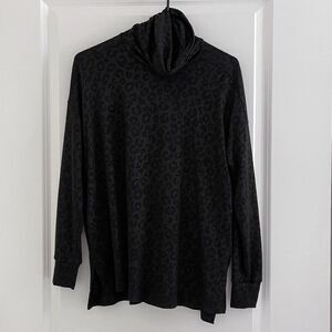 Saks Fifth Avenue Black Leopard Turtleneck